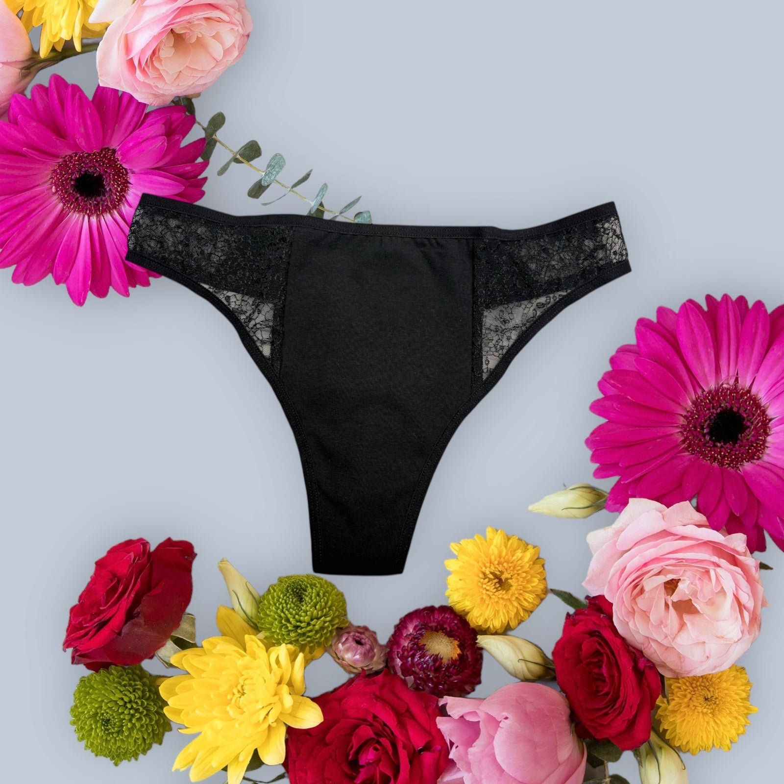 String_plus_dentelle_sherydane.jpg